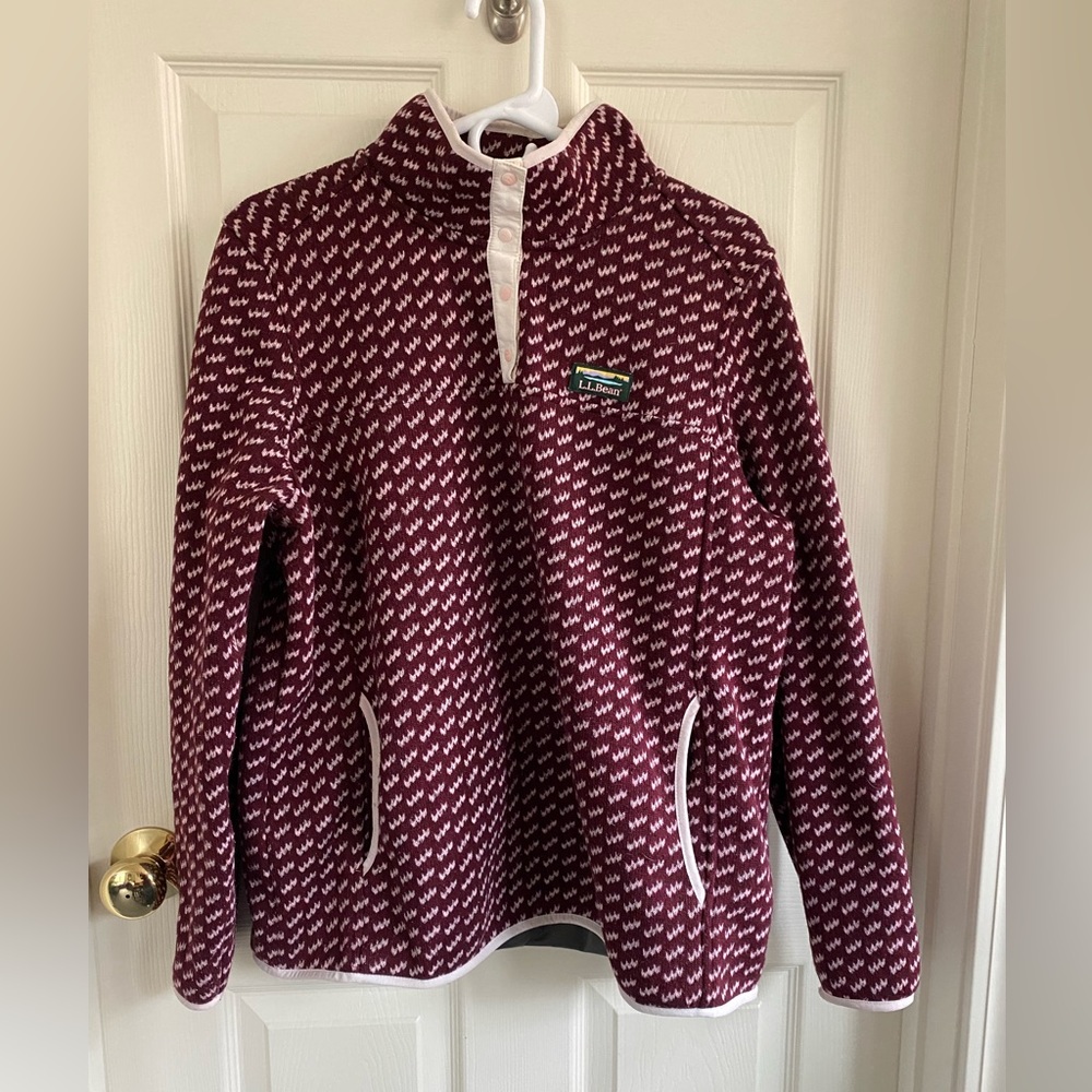 L.L. Bean Petite XL Pullover Sweater w Front Pocket